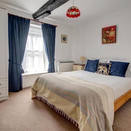 Katrinas Apartment By Treetop Property Cirencester Eksteriør bilde