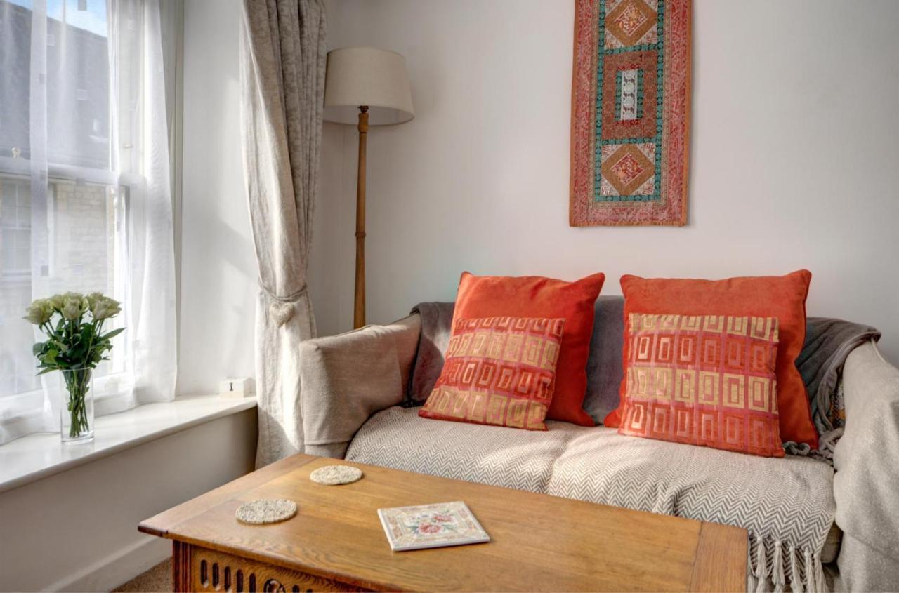 Katrinas Apartment By Treetop Property Cirencester Eksteriør bilde